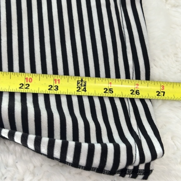 Lululemon cool Racerback tank - Picture 8 of 9